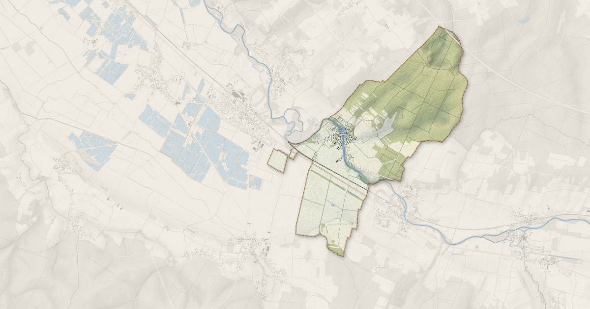Portrait cartographique de Chappes : relief, eau, forêts, bâti et voies, calculés à partir des données de l'IGN