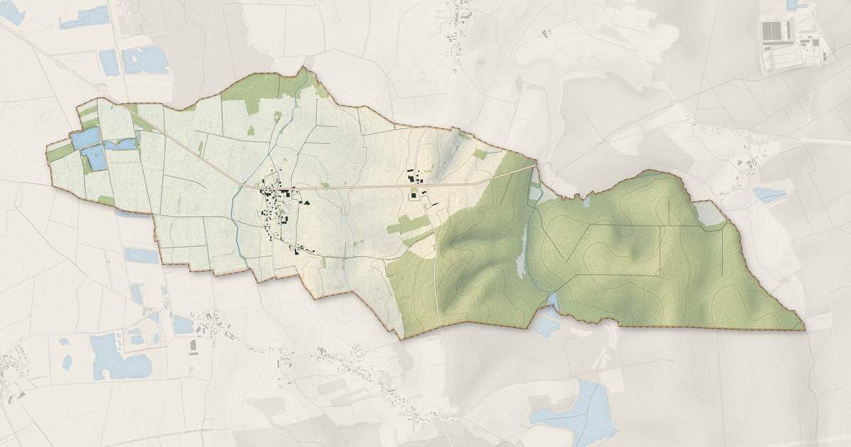 Portrait cartographique de Chaumesnil : relief, eau, forêts, bâti et voies, calculés à partir des données de l'IGN