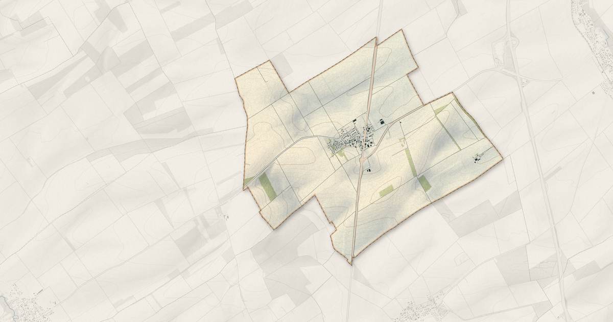 Portrait cartographique de Feuges : relief, eau, forêts, bâti et voies, calculés à partir des données de l'IGN