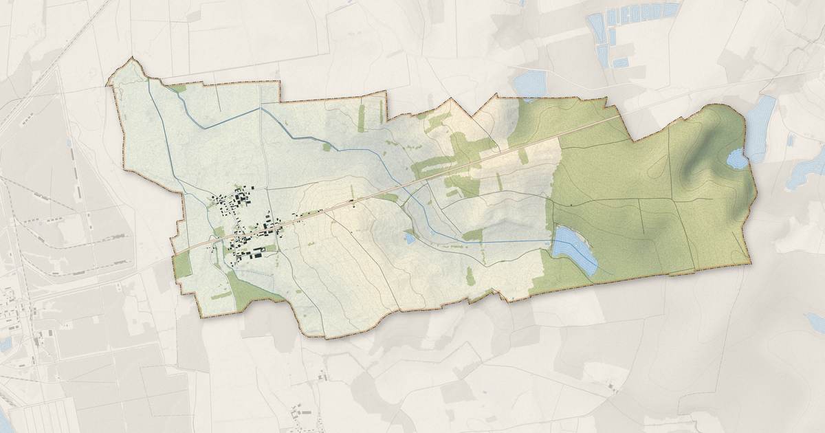 Portrait cartographique de Juzanvigny : relief, eau, forêts, bâti et voies, calculés à partir des données de l'IGN