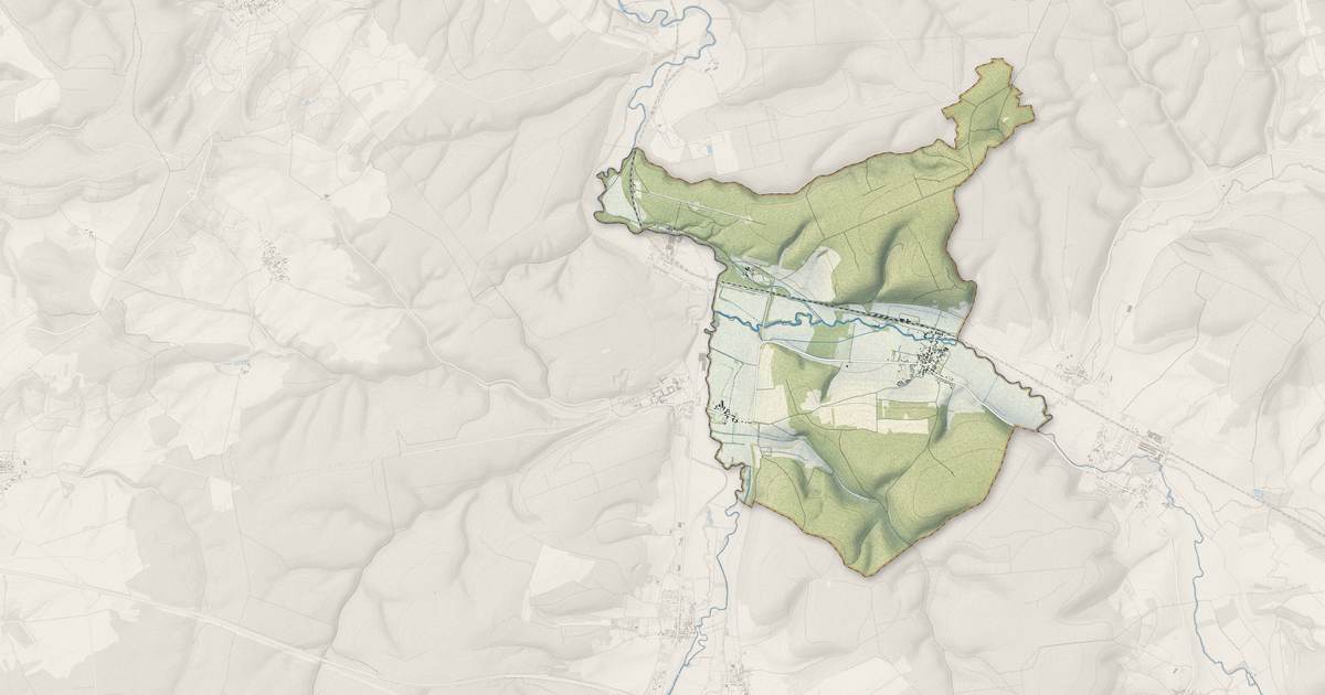 Portrait cartographique de Longchamp-sur-Aujon : relief, eau, forêts, bâti et voies, calculés à partir des données de l'IGN