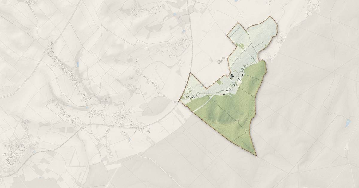 Portrait cartographique de Maupas : relief, eau, forêts, bâti et voies, calculés à partir des données de l'IGN
