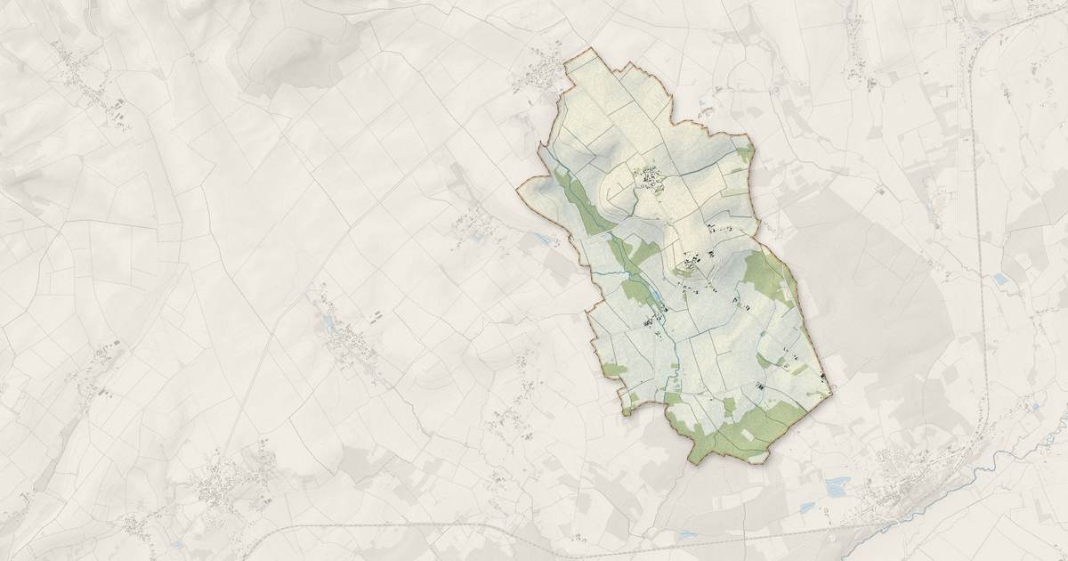 Portrait cartographique de Montfey : relief, eau, forêts, bâti et voies, calculés à partir des données de l'IGN