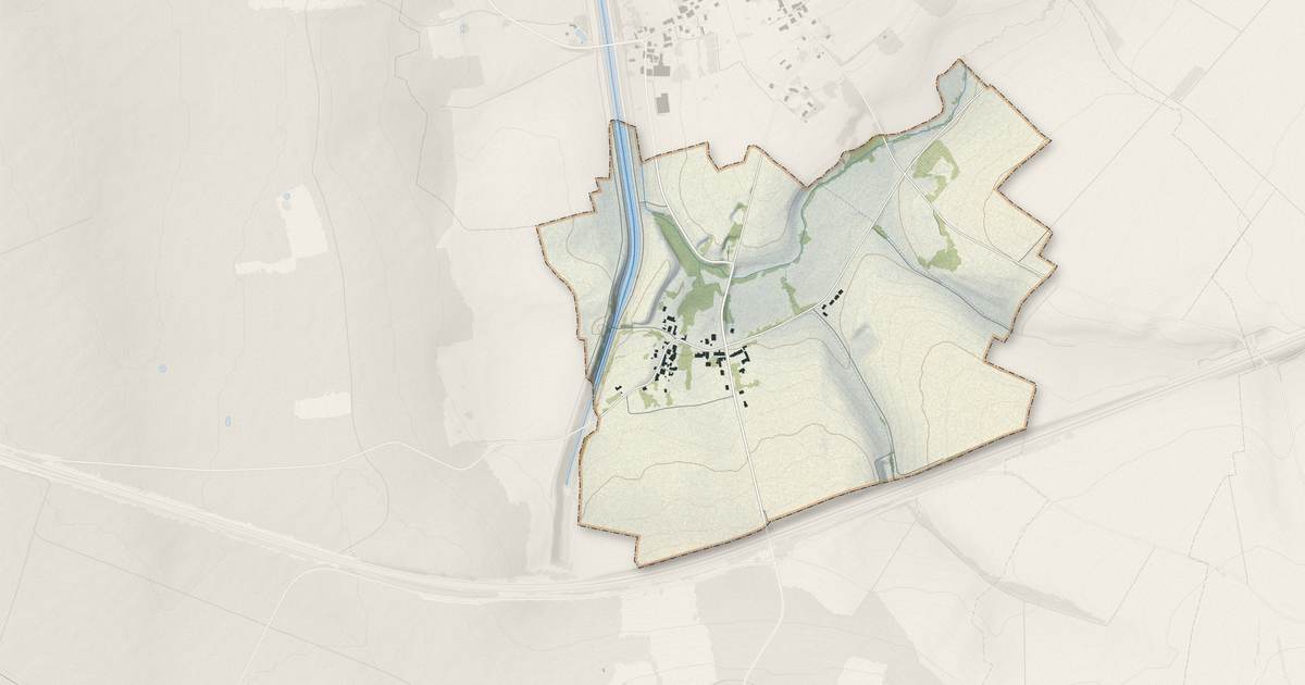 Portrait cartographique de Poligny : relief, eau, forêts, bâti et voies, calculés à partir des données de l'IGN