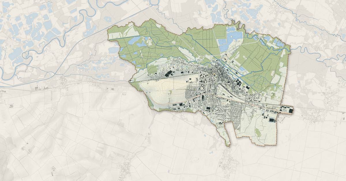 Portrait cartographique de Romilly-sur-Seine : relief, eau, forêts, bâti et voies, calculés à partir des données de l'IGN