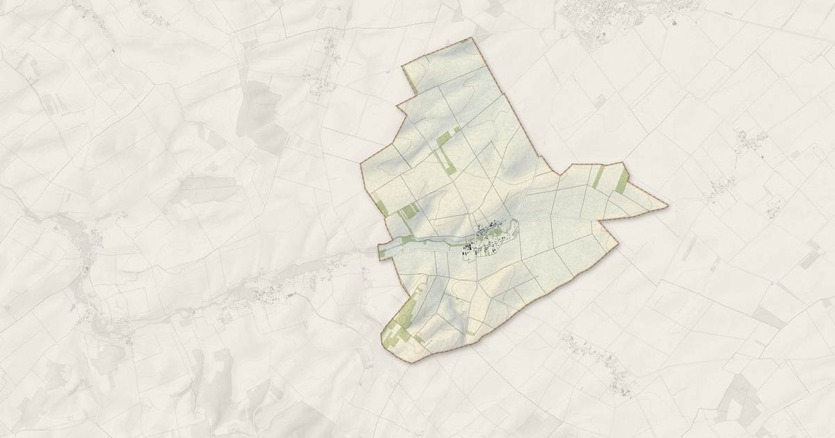 Portrait cartographique de Saint-Lupien : relief, eau, forêts, bâti et voies, calculés à partir des données de l'IGN