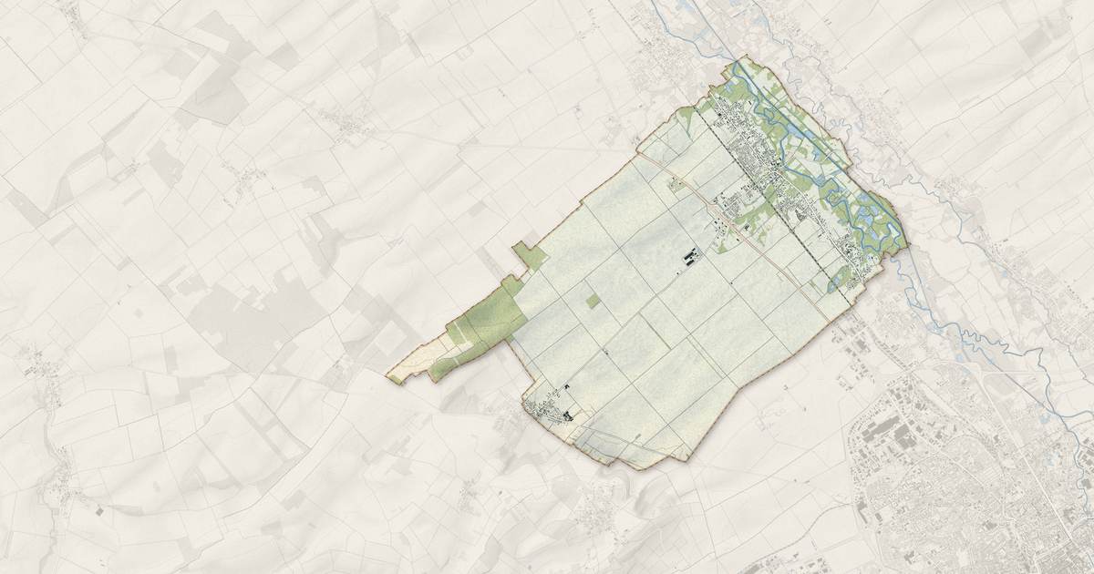 Portrait cartographique de Saint-Lyé : relief, eau, forêts, bâti et voies, calculés à partir des données de l'IGN