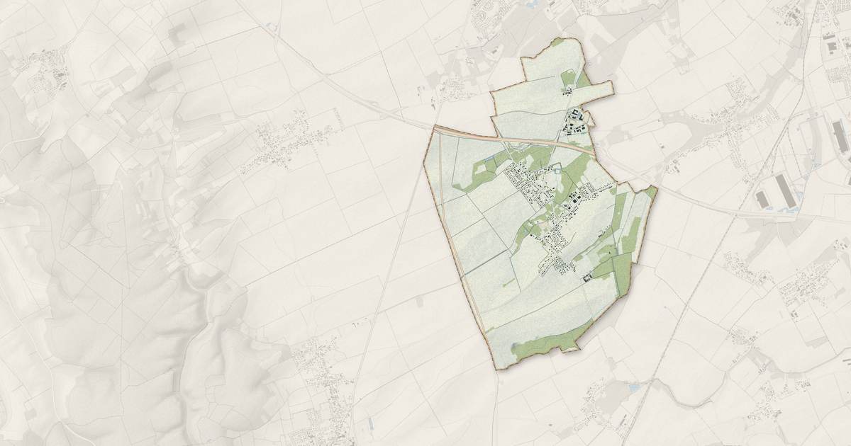 Portrait cartographique de Saint-Pouange : relief, eau, forêts, bâti et voies, calculés à partir des données de l'IGN