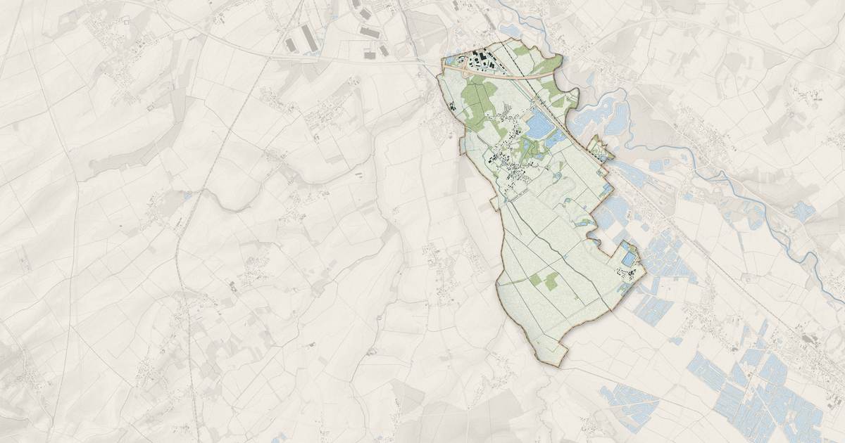 Portrait cartographique de Saint-Thibault : relief, eau, forêts, bâti et voies, calculés à partir des données de l'IGN