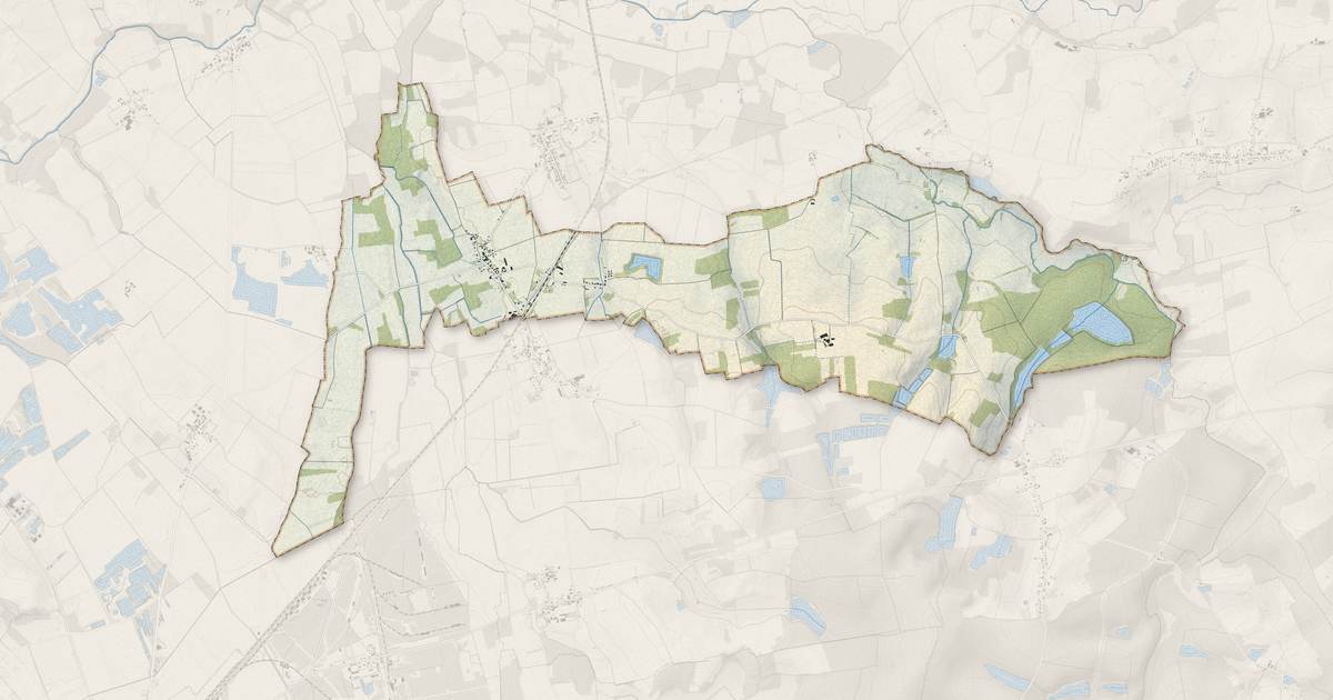 Portrait cartographique de Vallentigny : relief, eau, forêts, bâti et voies, calculés à partir des données de l'IGN