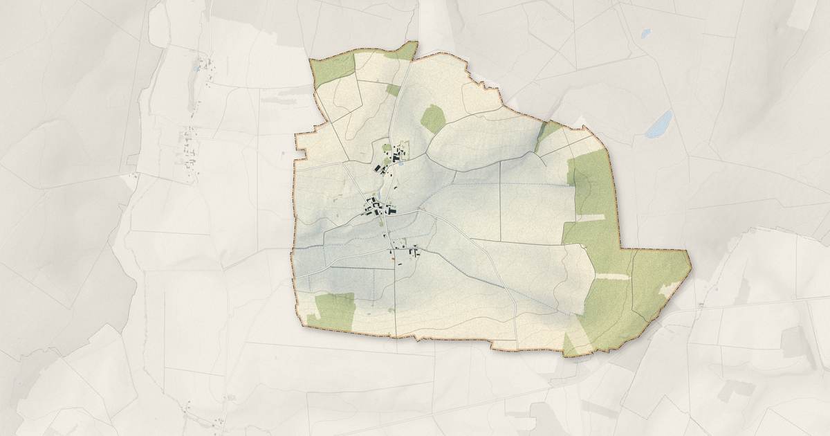 Portrait cartographique de Vougrey : relief, eau, forêts, bâti et voies, calculés à partir des données de l'IGN