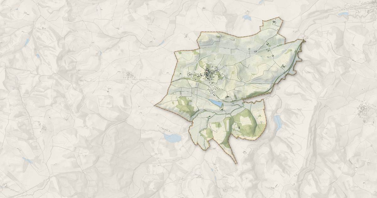 Portrait cartographique de Bellegarde-du-Razès : relief, eau, forêts, bâti et voies, calculés à partir des données de l'IGN