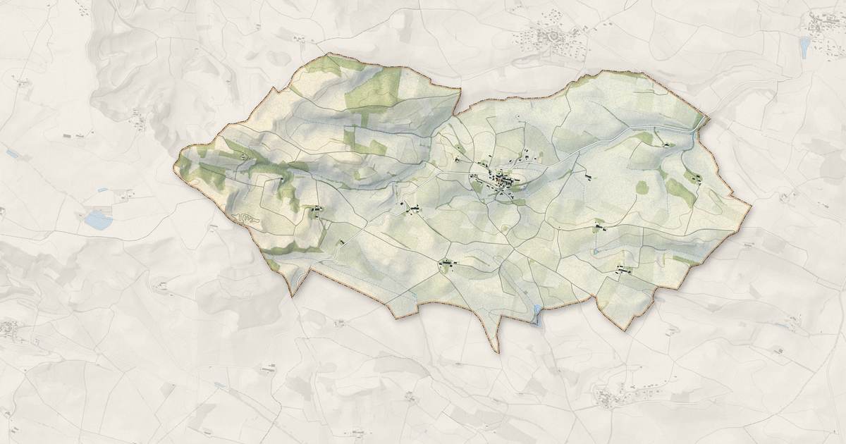 Portrait cartographique de Brézilhac : relief, eau, forêts, bâti et voies, calculés à partir des données de l'IGN