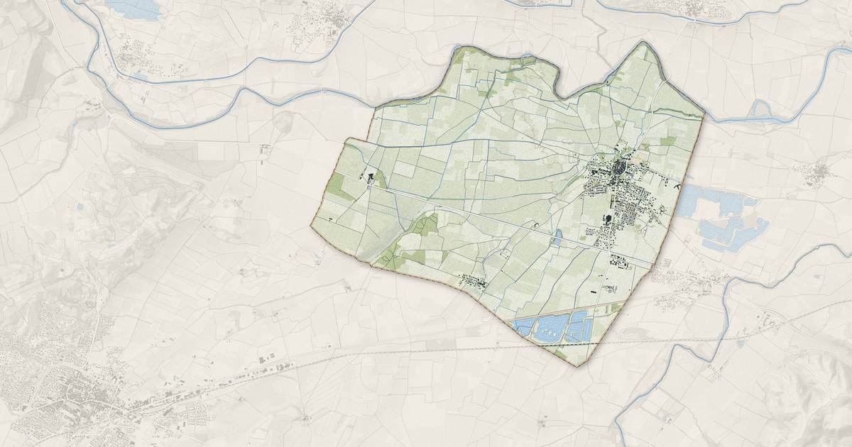 Portrait cartographique de Canet : relief, eau, forêts, bâti et voies, calculés à partir des données de l'IGN