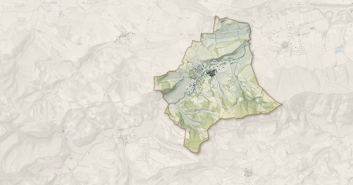 Portrait cartographique de La Digne-d'Amont : relief, eau, forêts, bâti et voies, calculés à partir des données de l'IGN