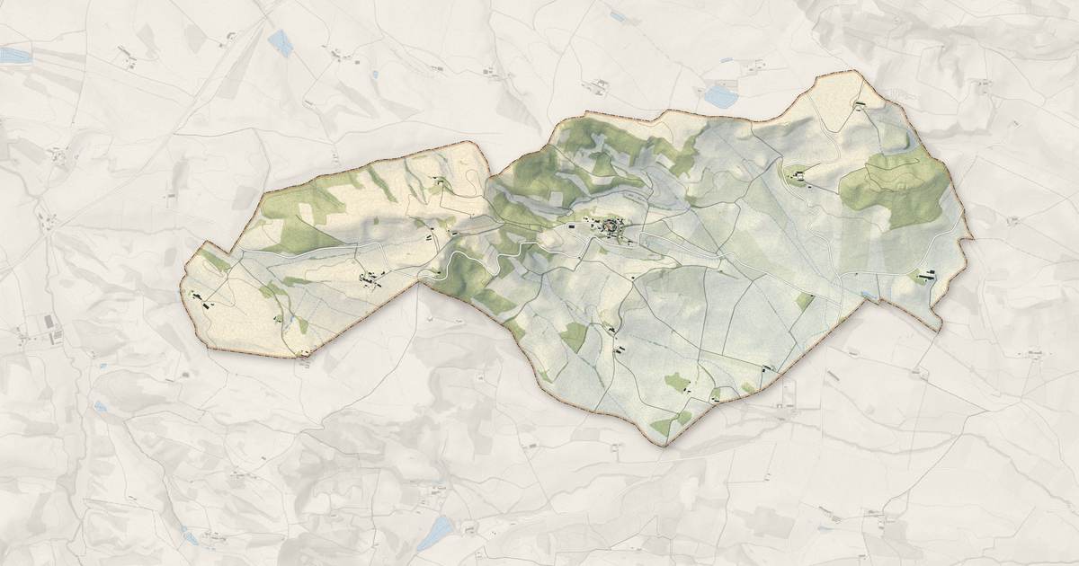 Portrait cartographique de Fenouillet-du-Razès : relief, eau, forêts, bâti et voies, calculés à partir des données de l'IGN