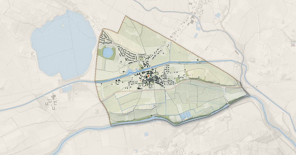 Portrait cartographique de Homps : relief, eau, forêts, bâti et voies, calculés à partir des données de l'IGN
