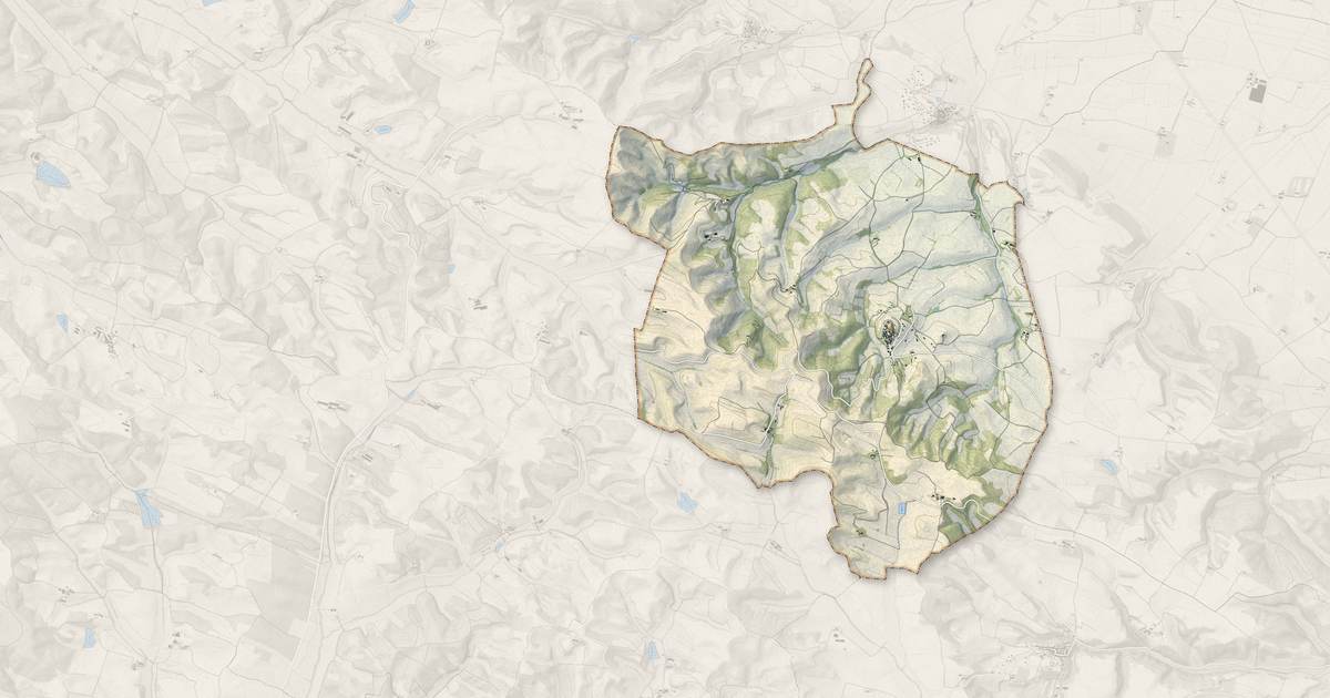 Portrait cartographique de Laurac : relief, eau, forêts, bâti et voies, calculés à partir des données de l'IGN