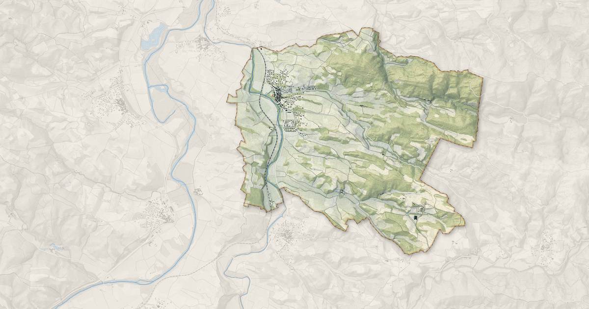 Portrait cartographique de Leuc : relief, eau, forêts, bâti et voies, calculés à partir des données de l'IGN