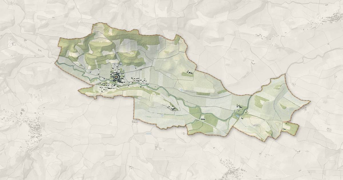 Portrait cartographique de Loupia : relief, eau, forêts, bâti et voies, calculés à partir des données de l'IGN