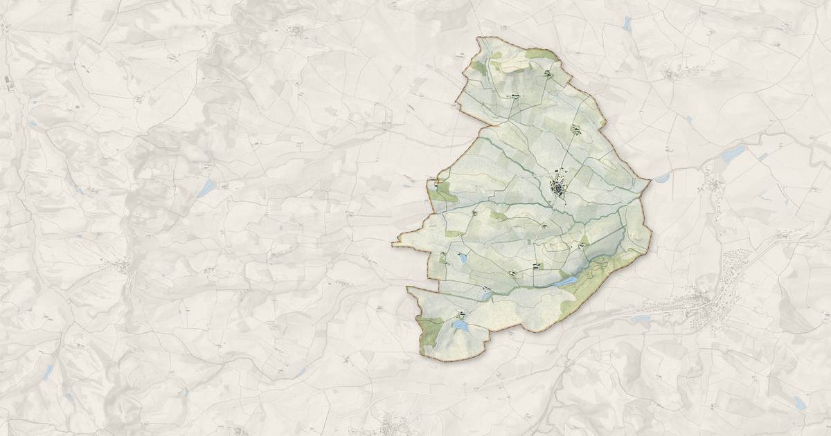 Portrait cartographique de Mazerolles-du-Razès : relief, eau, forêts, bâti et voies, calculés à partir des données de l'IGN