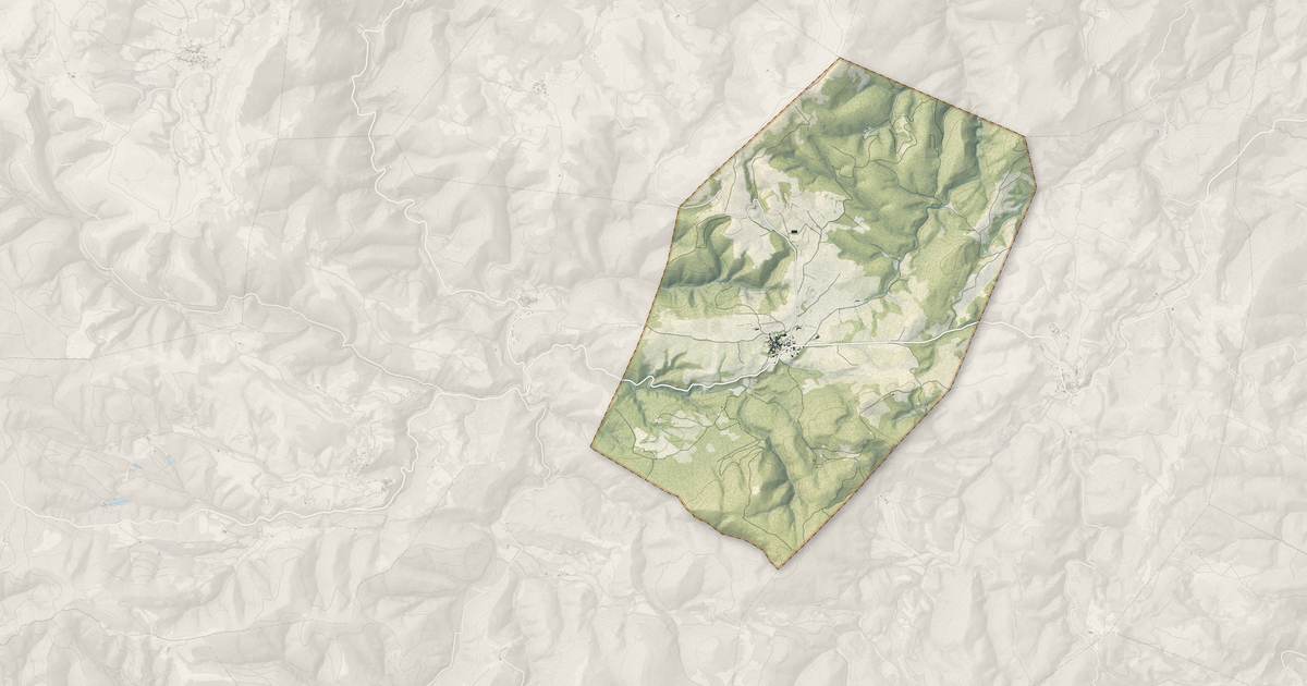 Portrait cartographique de Mouthoumet : relief, eau, forêts, bâti et voies, calculés à partir des données de l'IGN
