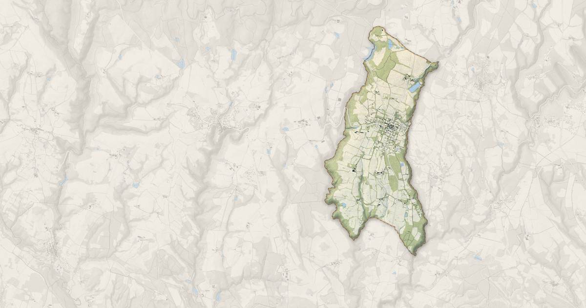 Portrait cartographique de Saint-Denis : relief, eau, forêts, bâti et voies, calculés à partir des données de l'IGN