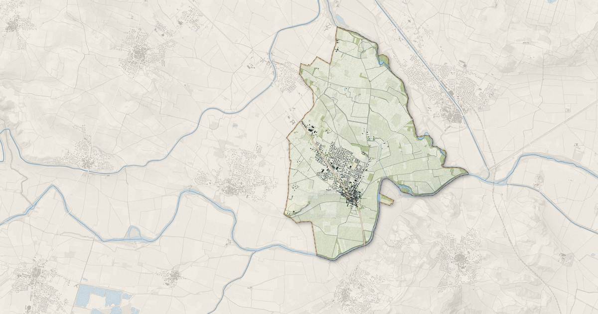 Portrait cartographique de Saint-Marcel-sur-Aude : relief, eau, forêts, bâti et voies, calculés à partir des données de l'IGN