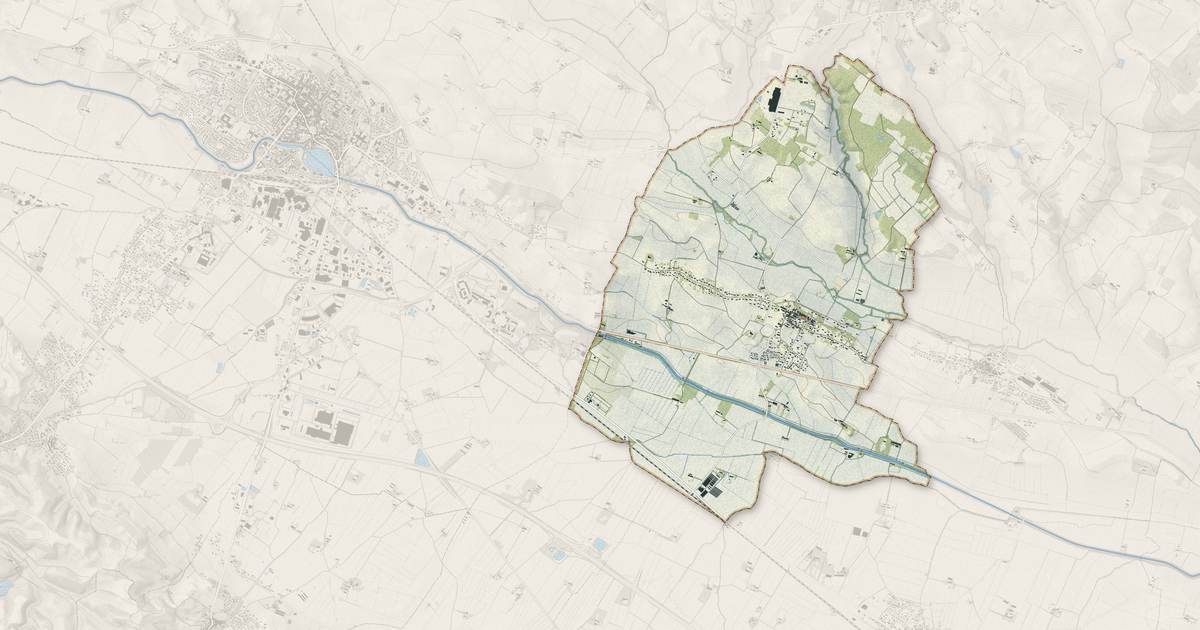 Portrait cartographique de Saint-Martin-Lalande : relief, eau, forêts, bâti et voies, calculés à partir des données de l'IGN