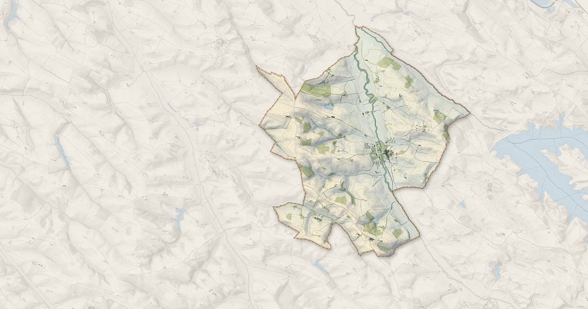 Portrait cartographique de Saint-Michel-de-Lanès : relief, eau, forêts, bâti et voies, calculés à partir des données de l'IGN