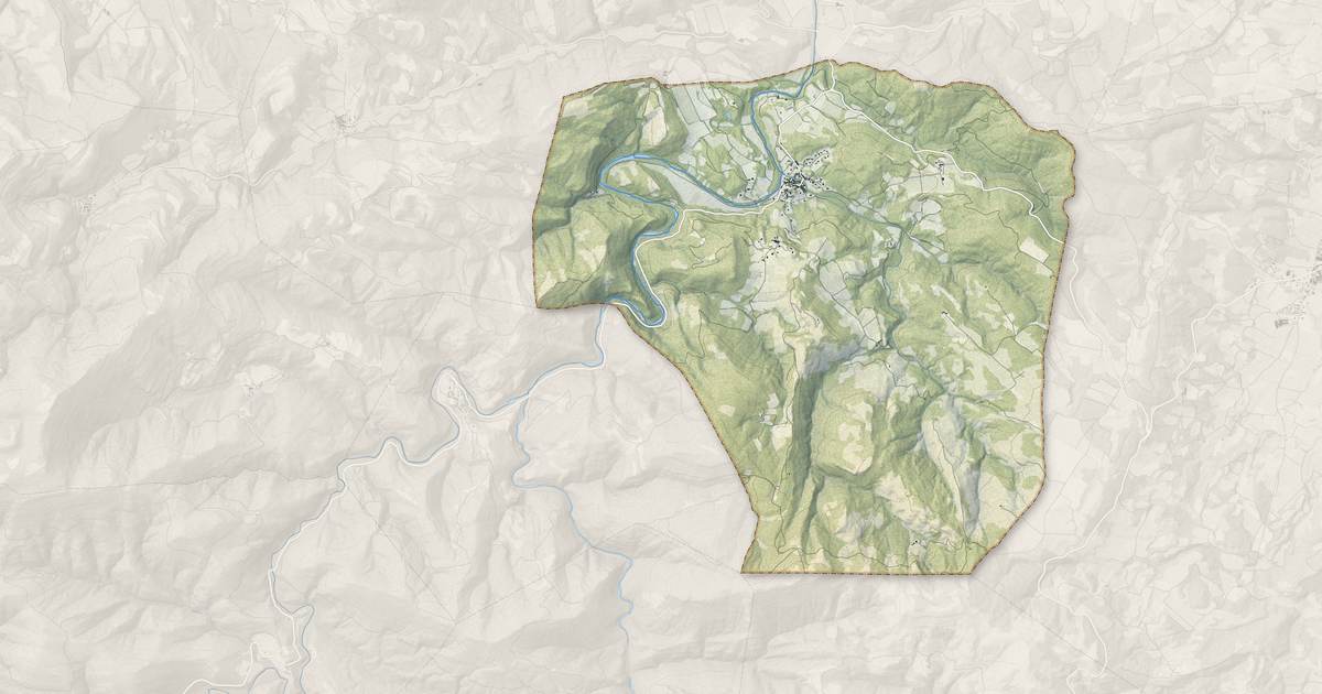 Portrait cartographique de Saint-Pierre-des-Champs : relief, eau, forêts, bâti et voies, calculés à partir des données de l'IGN