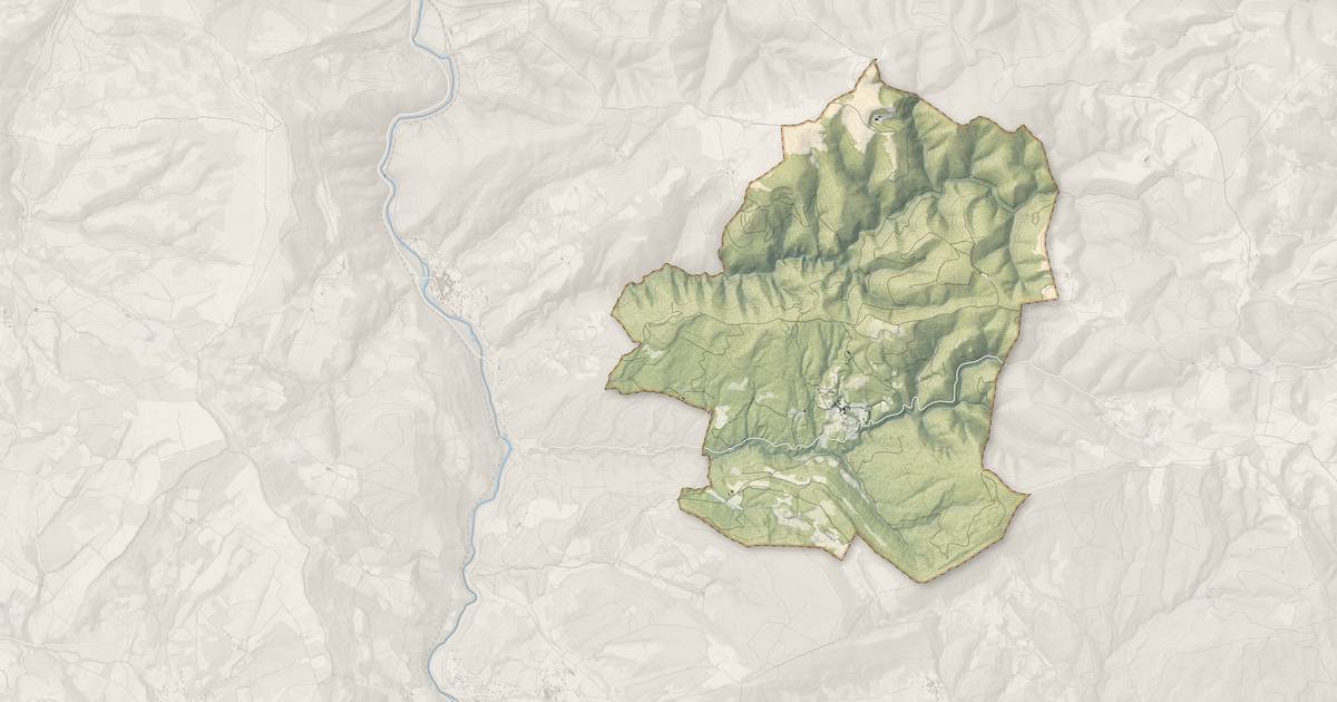 Portrait cartographique de Véraza : relief, eau, forêts, bâti et voies, calculés à partir des données de l'IGN