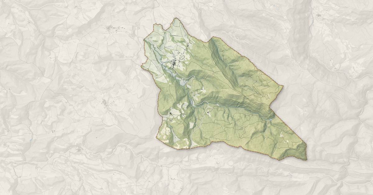 Portrait cartographique de Villebazy : relief, eau, forêts, bâti et voies, calculés à partir des données de l'IGN