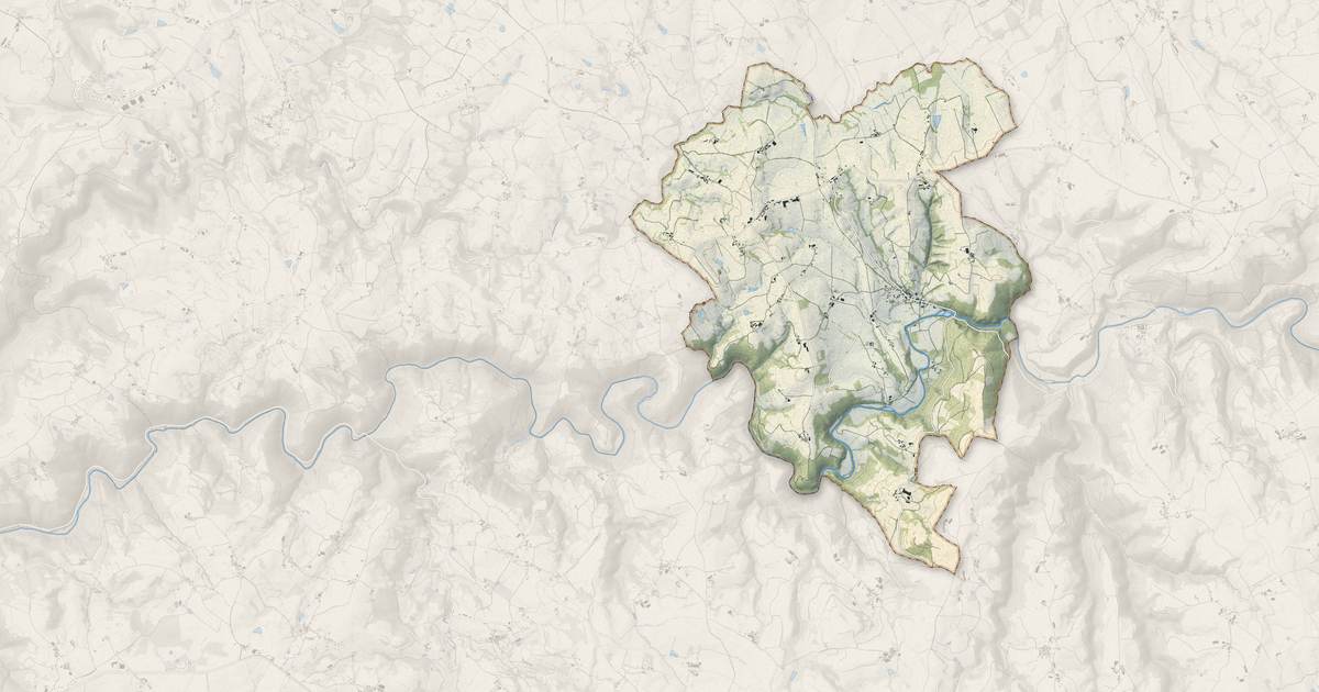 Portrait cartographique de Compolibat : relief, eau, forêts, bâti et voies, calculés à partir des données de l'IGN