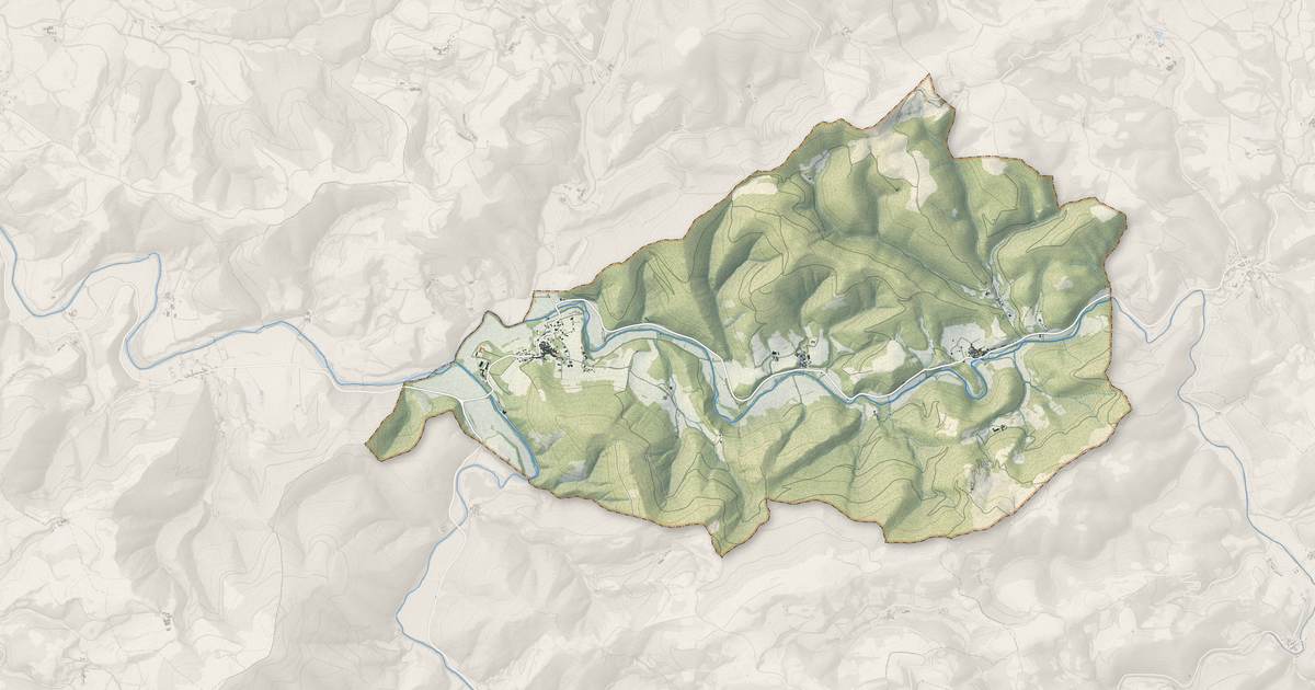 Portrait cartographique de Fayet : relief, eau, forêts, bâti et voies, calculés à partir des données de l'IGN