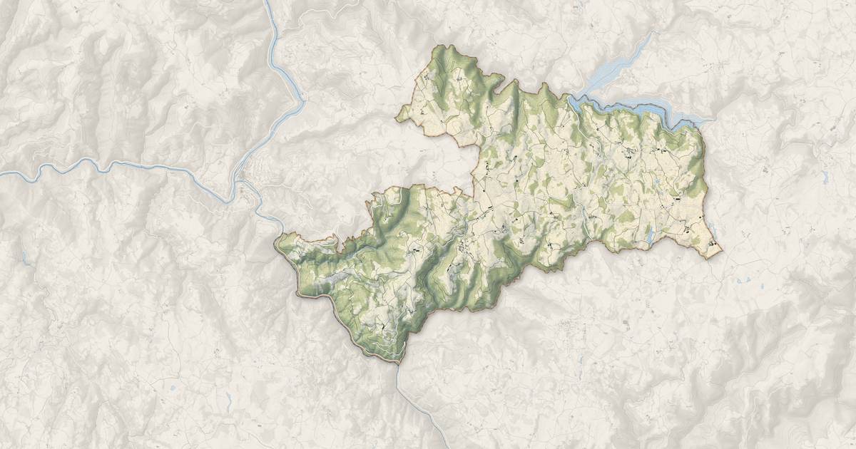 Portrait cartographique de Florentin-la-Capelle : relief, eau, forêts, bâti et voies, calculés à partir des données de l'IGN