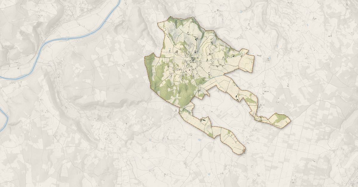 Portrait cartographique de Foissac : relief, eau, forêts, bâti et voies, calculés à partir des données de l'IGN