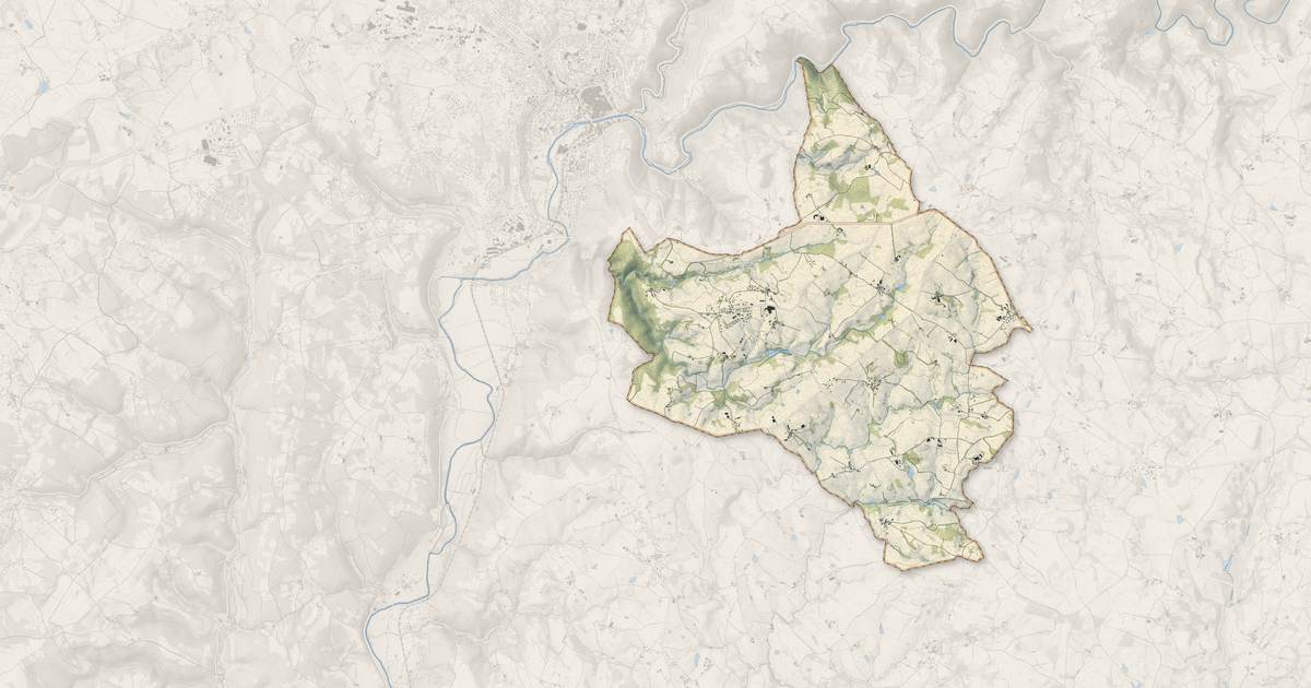 Portrait cartographique de Morlhon-le-Haut : relief, eau, forêts, bâti et voies, calculés à partir des données de l'IGN