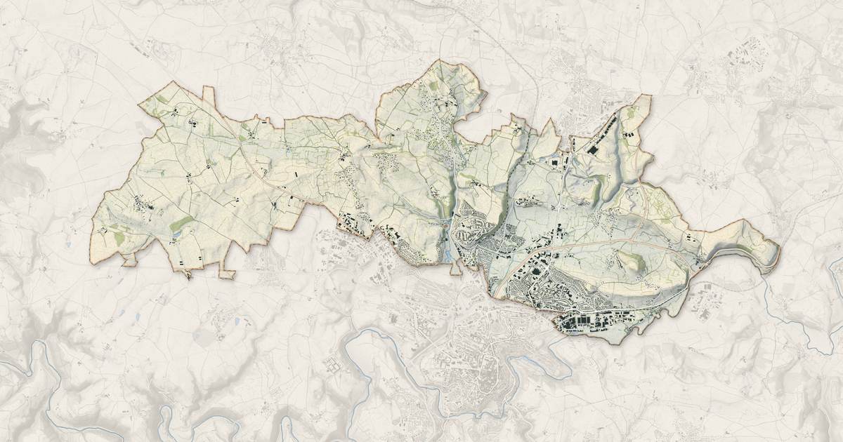Portrait cartographique de Onet-le-Château : relief, eau, forêts, bâti et voies, calculés à partir des données de l'IGN