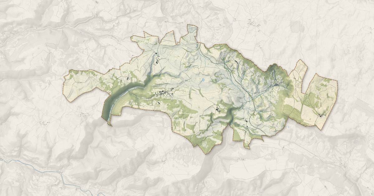 Portrait cartographique de Saint-Jean-et-Saint-Paul : relief, eau, forêts, bâti et voies, calculés à partir des données de l'IGN