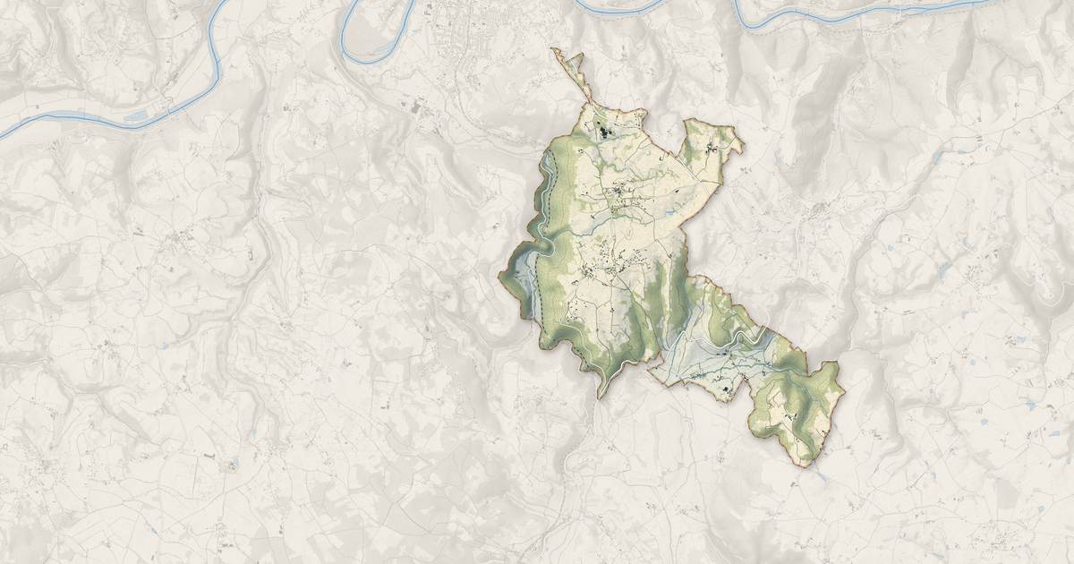 Portrait cartographique de Sonnac : relief, eau, forêts, bâti et voies, calculés à partir des données de l'IGN