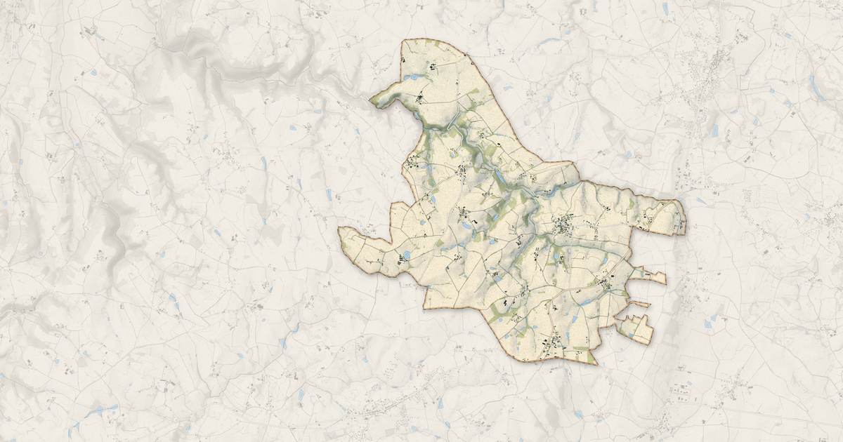 Portrait cartographique de Vaureilles : relief, eau, forêts, bâti et voies, calculés à partir des données de l'IGN