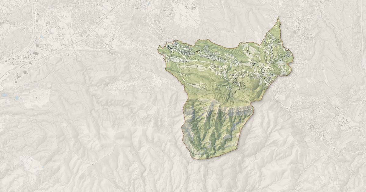 Portrait cartographique de Mimet : relief, eau, forêts, bâti et voies, calculés à partir des données de l'IGN