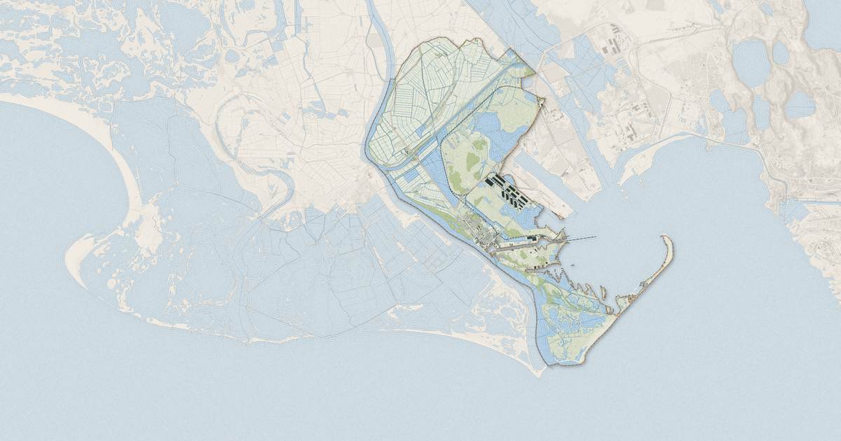 Portrait cartographique de Port-Saint-Louis-du-Rhône : relief, eau, forêts, bâti et voies, calculés à partir des données de l'IGN