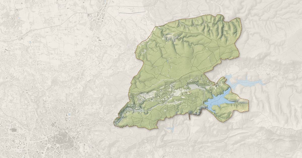 Portrait cartographique de Saint-Marc-Jaumegarde : relief, eau, forêts, bâti et voies, calculés à partir des données de l'IGN