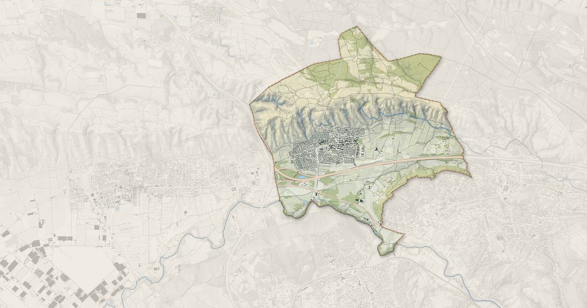 Portrait cartographique de Coudoux : relief, eau, forêts, bâti et voies, calculés à partir des données de l'IGN