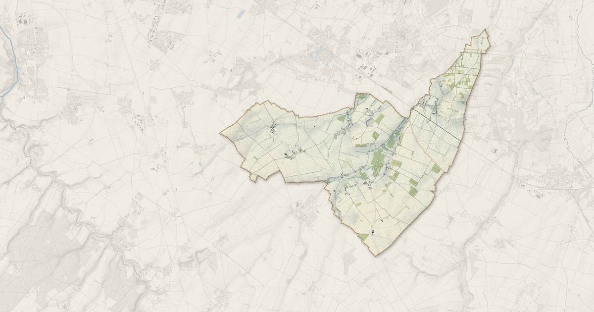 Portrait cartographique de Valambray : relief, eau, forêts, bâti et voies, calculés à partir des données de l'IGN