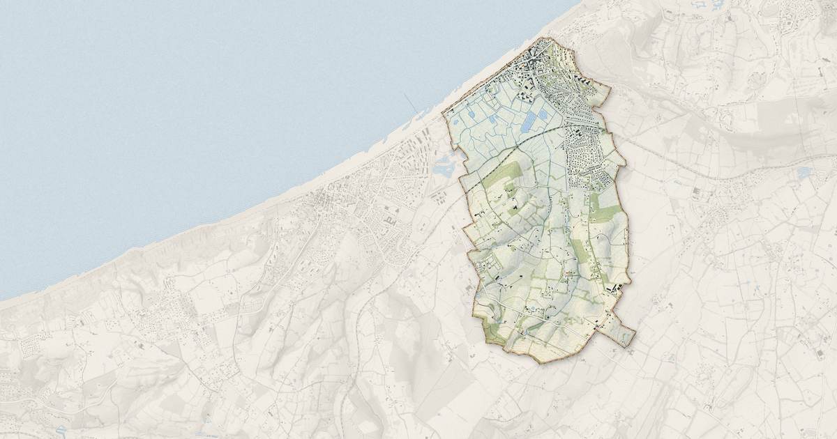 Portrait cartographique de Blonville-sur-Mer : relief, eau, forêts, bâti et voies, calculés à partir des données de l'IGN