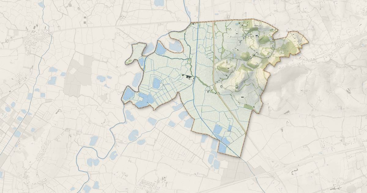 Portrait cartographique de Brucourt : relief, eau, forêts, bâti et voies, calculés à partir des données de l'IGN