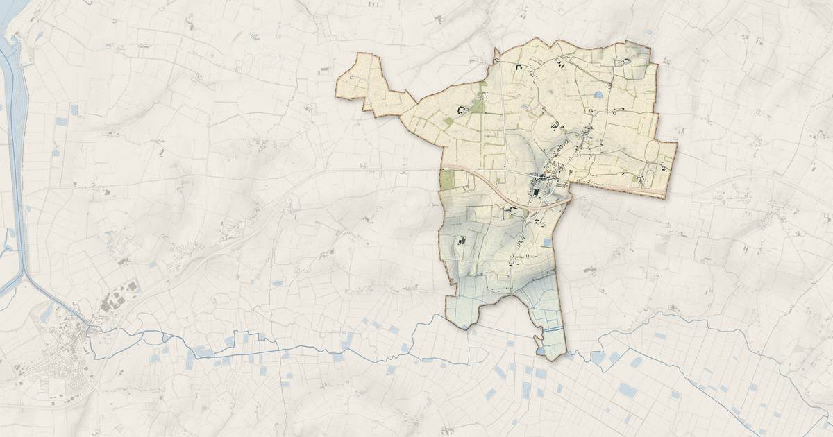 Portrait cartographique de La Cambe : relief, eau, forêts, bâti et voies, calculés à partir des données de l'IGN